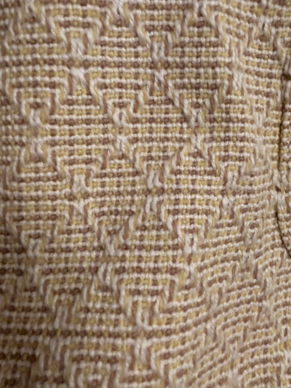 Banana Republic Cream and Beige Textured Coat XL - Picture 2 of 6